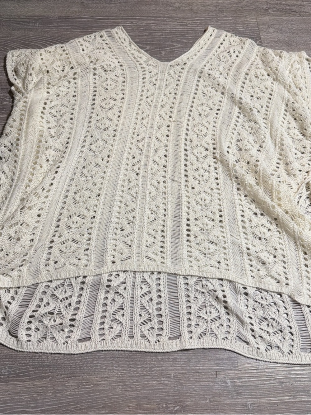 Source Unknown Ivory Crochet V-Neck Swim Coverup